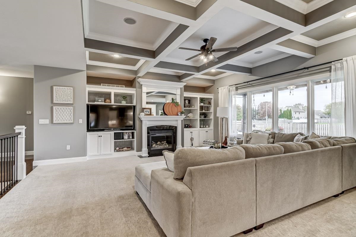 3917 Thackeray Drive Springfield, IL 62711 - Photo 4 of 50