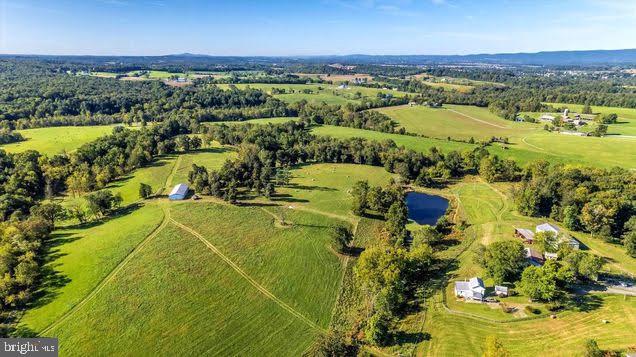 11802 B Renner Road Keymar, MD 21757 - Photo 4 of 11 a view of a city with an ocean