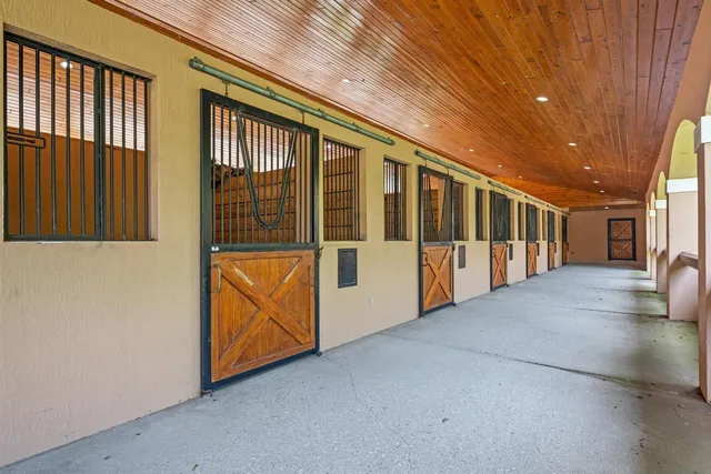 $1,250 | 3935 Hanover Circle, Loxahatchee, FL 33470