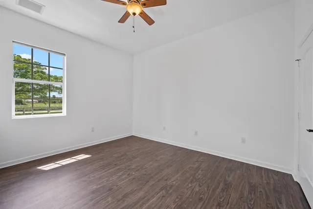 $1,250 | 3935 Hanover Circle, Loxahatchee, FL 33470