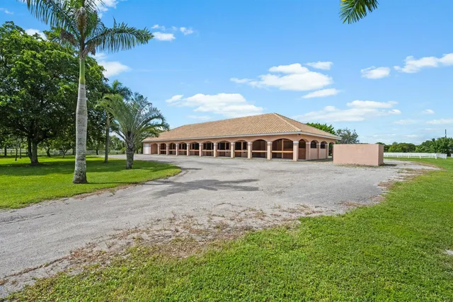$1,250 | 3935 Hanover Circle, Loxahatchee, FL 33470
