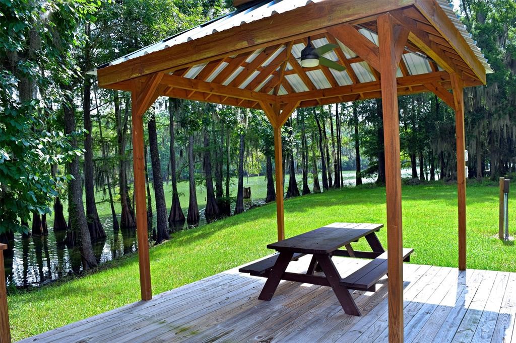 478 Center Drive Cleveland, TX 77327 - Photo 13 of 33 Picnic Area