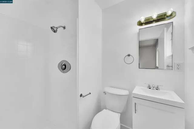 $709,000 | 2323 Doidge Avenue, Pinole, CA 94564