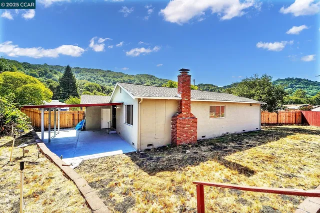 $709,000 | 2323 Doidge Avenue, Pinole, CA 94564