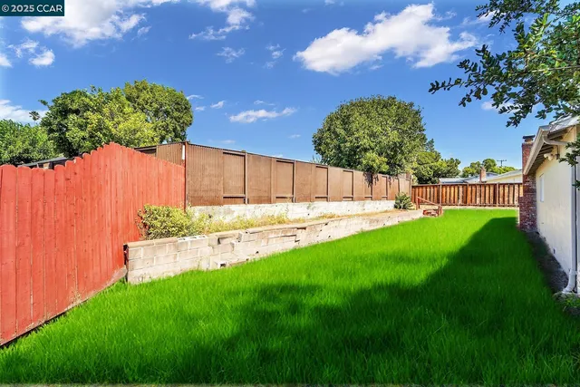 $709,000 | 2323 Doidge Avenue, Pinole, CA 94564