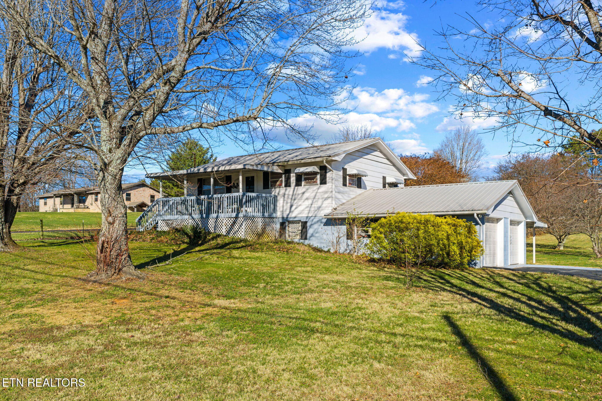 7700 Tazewell Pike Corryton, TN 37721 - Photo 8 of 32 11-web-or-mls-7700 Tazwell--12