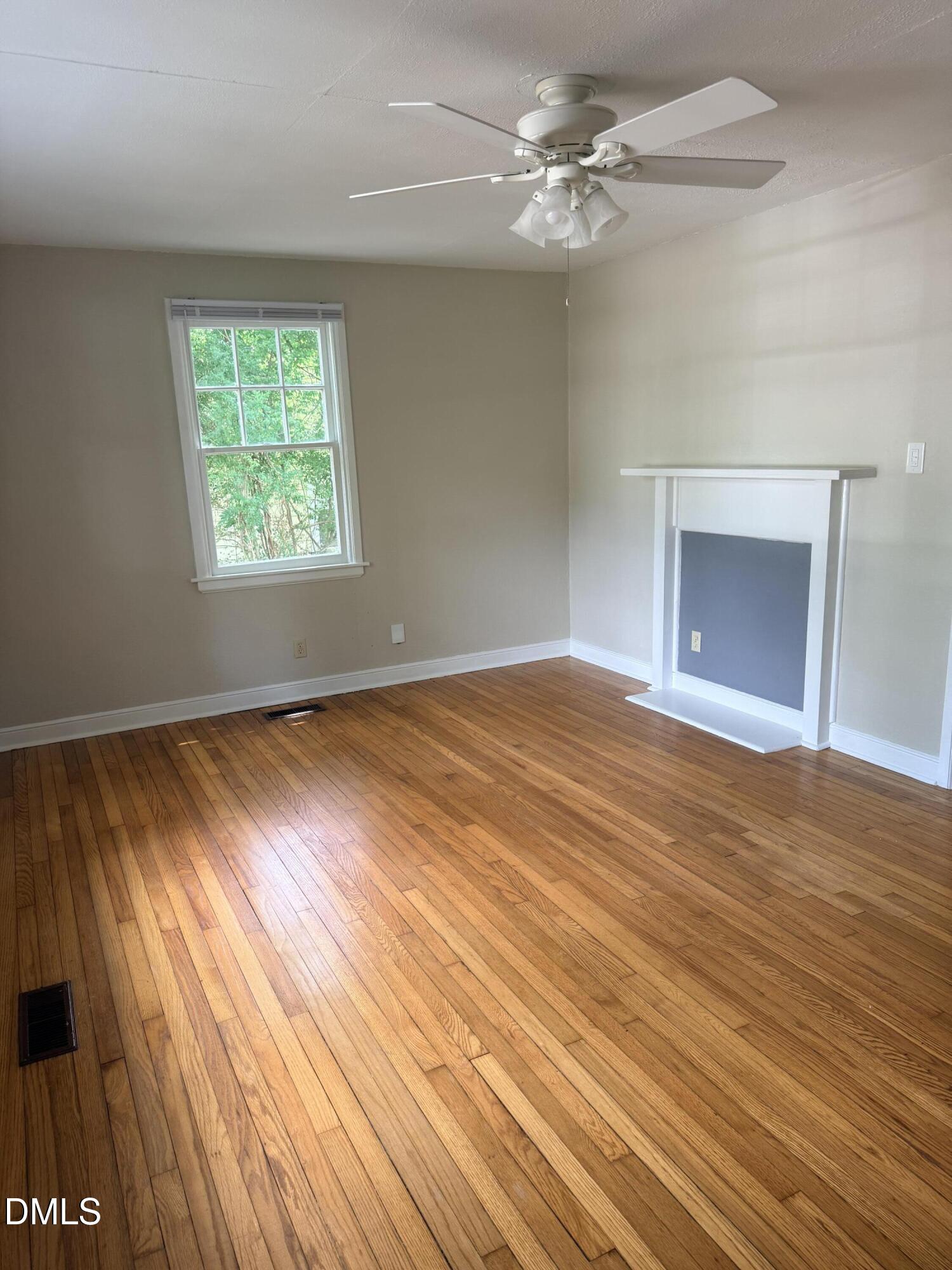 502 Frank Street Raleigh, NC 27604 - Photo 14 of 19 IMG_0937