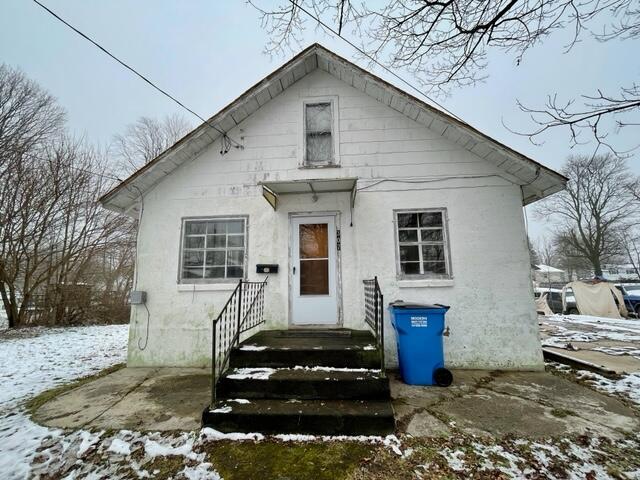 307 Ridge Street Reading, MI 49274 - Photo 1 of 13 IMG_5759