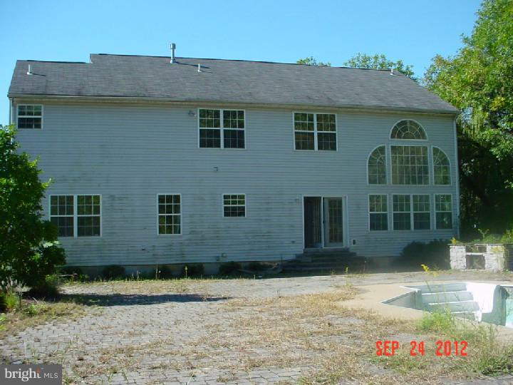 2397 Byberry Road Bensalem, PA 19020 - Photo 2 of 18 Exterior Back
