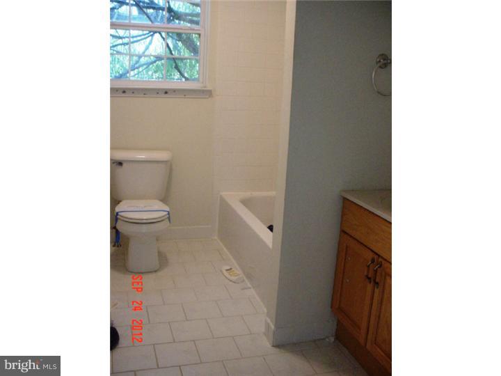 2397 Byberry Road Bensalem, PA 19020 - Photo 15 of 18 Bathroom