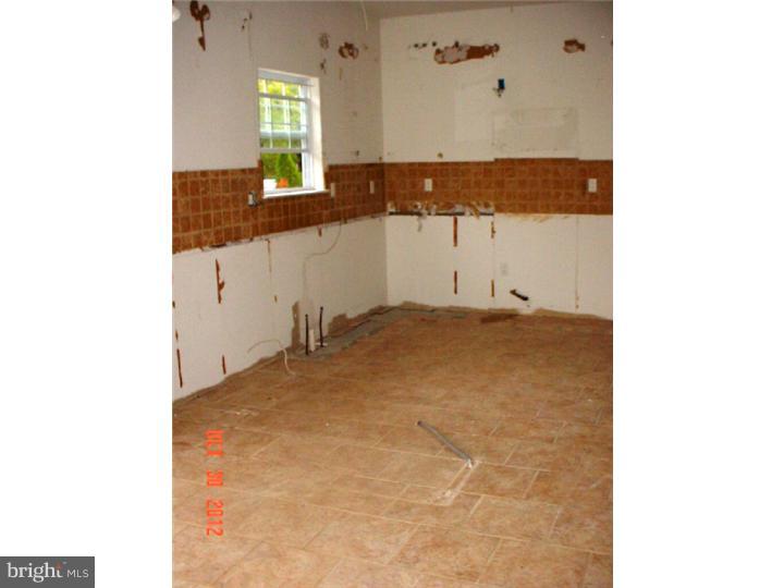 2397 Byberry Road Bensalem, PA 19020 - Photo 8 of 18 Kitchen