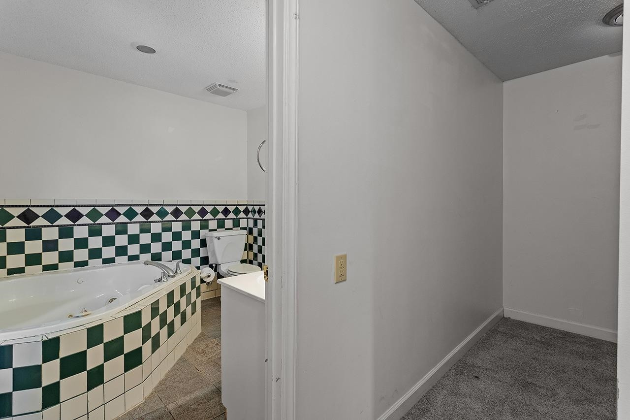 24 Dixie Trail Raleigh, NC 27607 - Photo 32 of 38 Photo 32