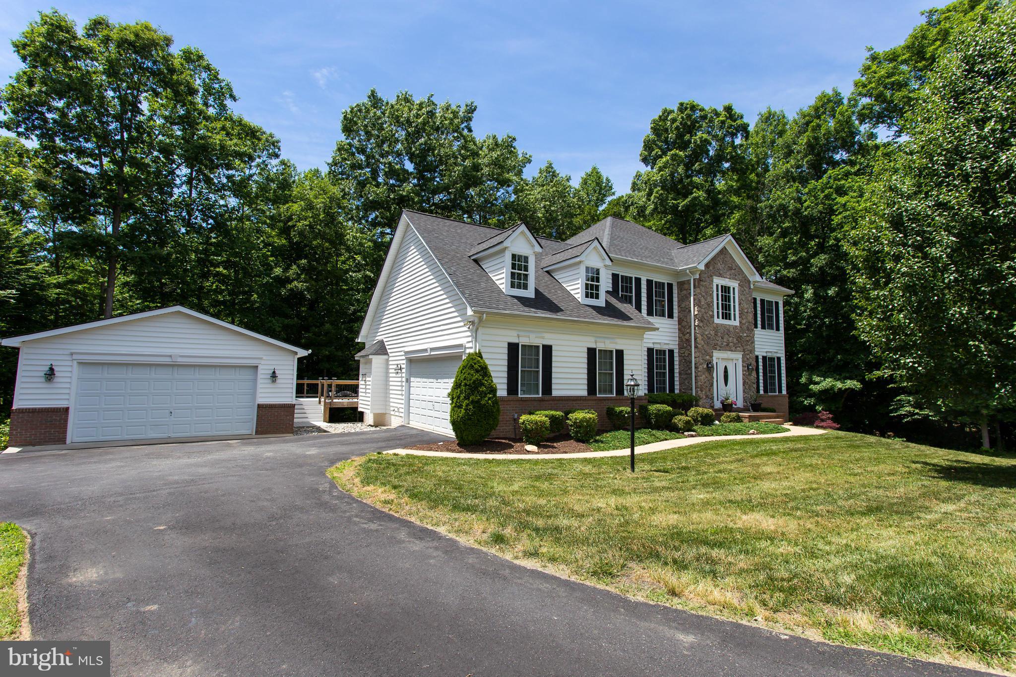 100 Marsh Run Road Fredericksburg, VA 22406 - Photo 24 of 30 Oversized 4 Car Gargage Driveway!