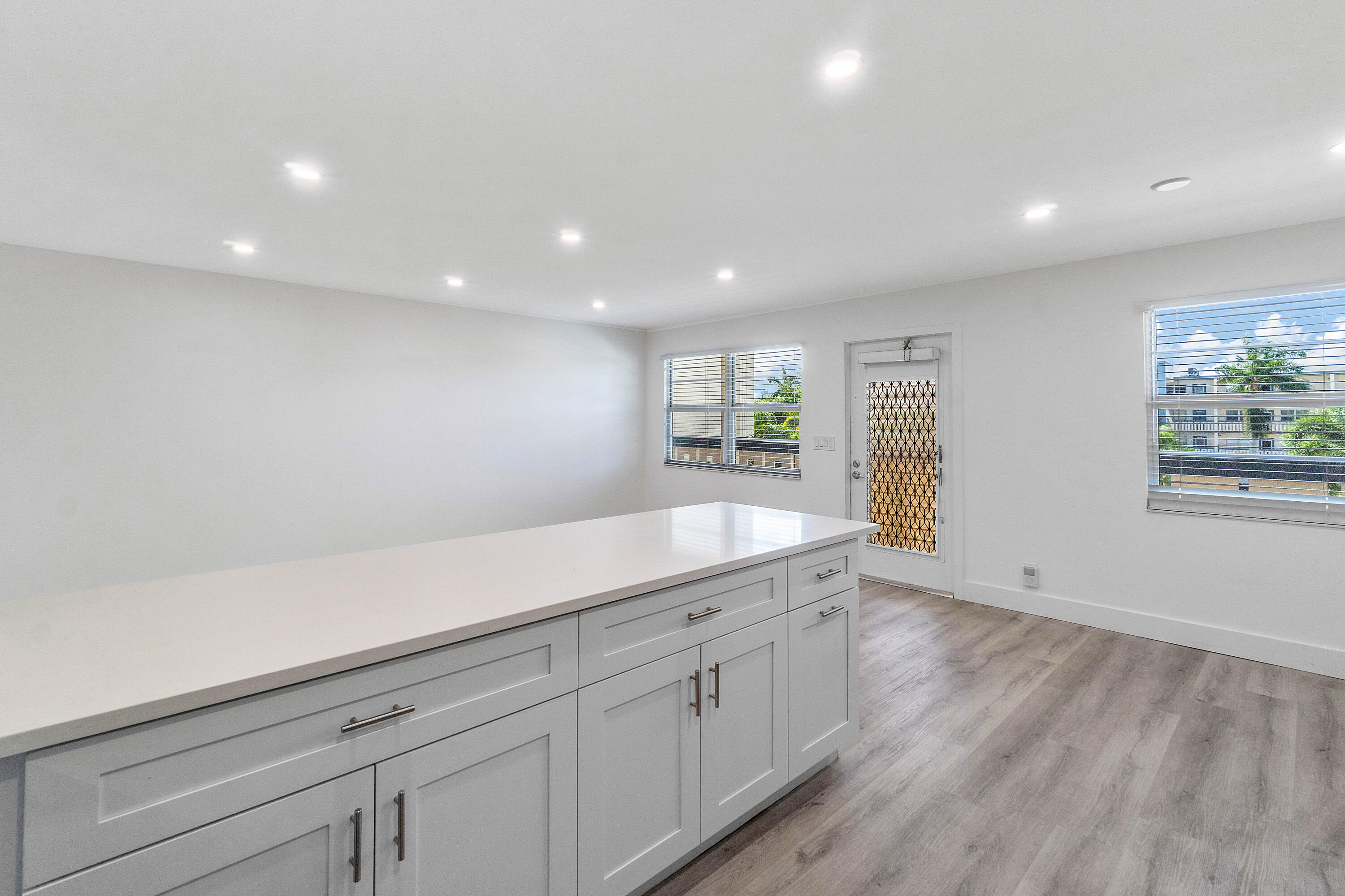 3051 Yarmouth C Boca Raton, FL 33434 - Photo 14 of 42 012-3051YARMOUTHC-BocaRaton-FL-33434-FUL