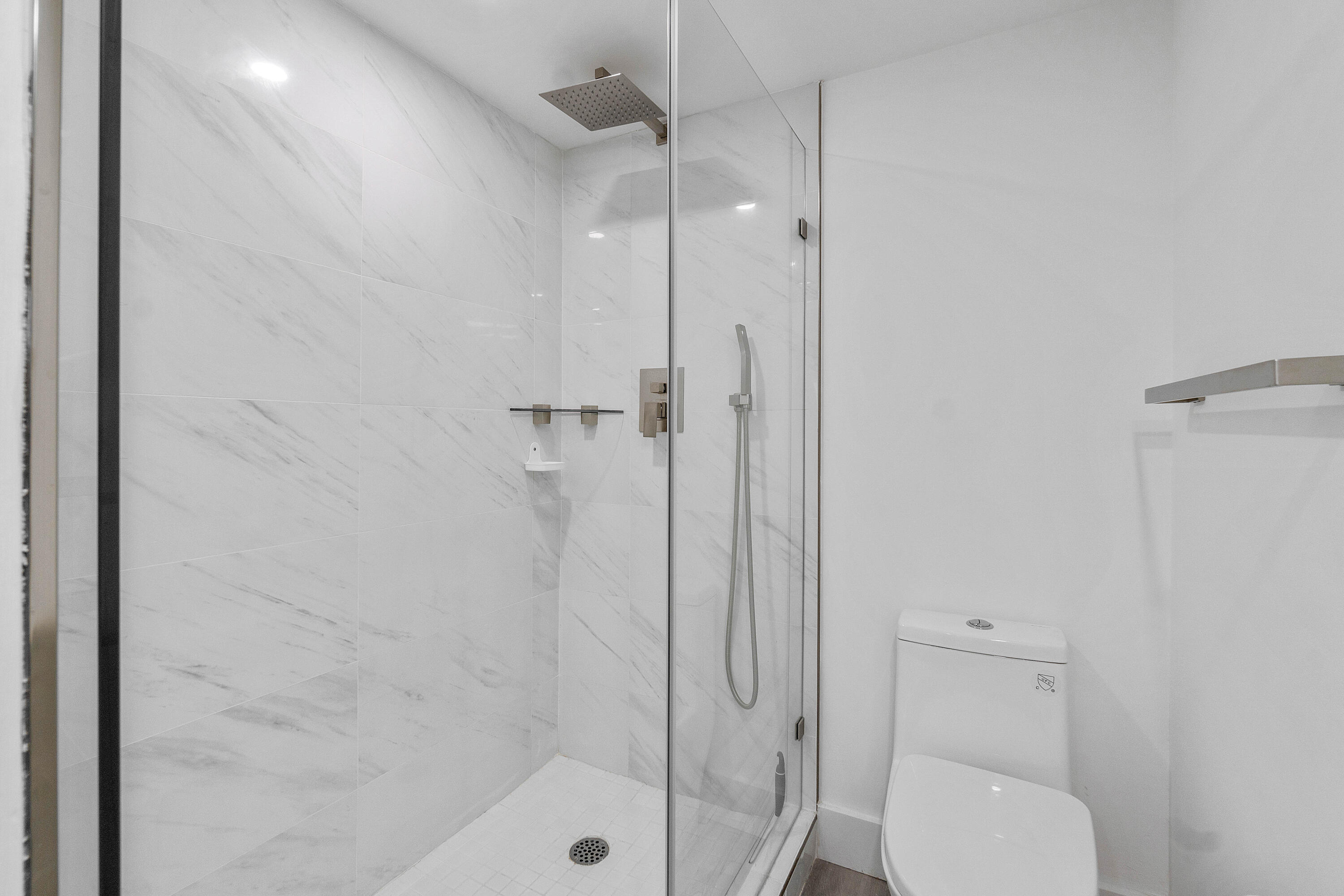 3051 Yarmouth C Boca Raton, FL 33434 - Photo 23 of 42 020-3051YARMOUTHC-BocaRaton-FL-33434-FUL
