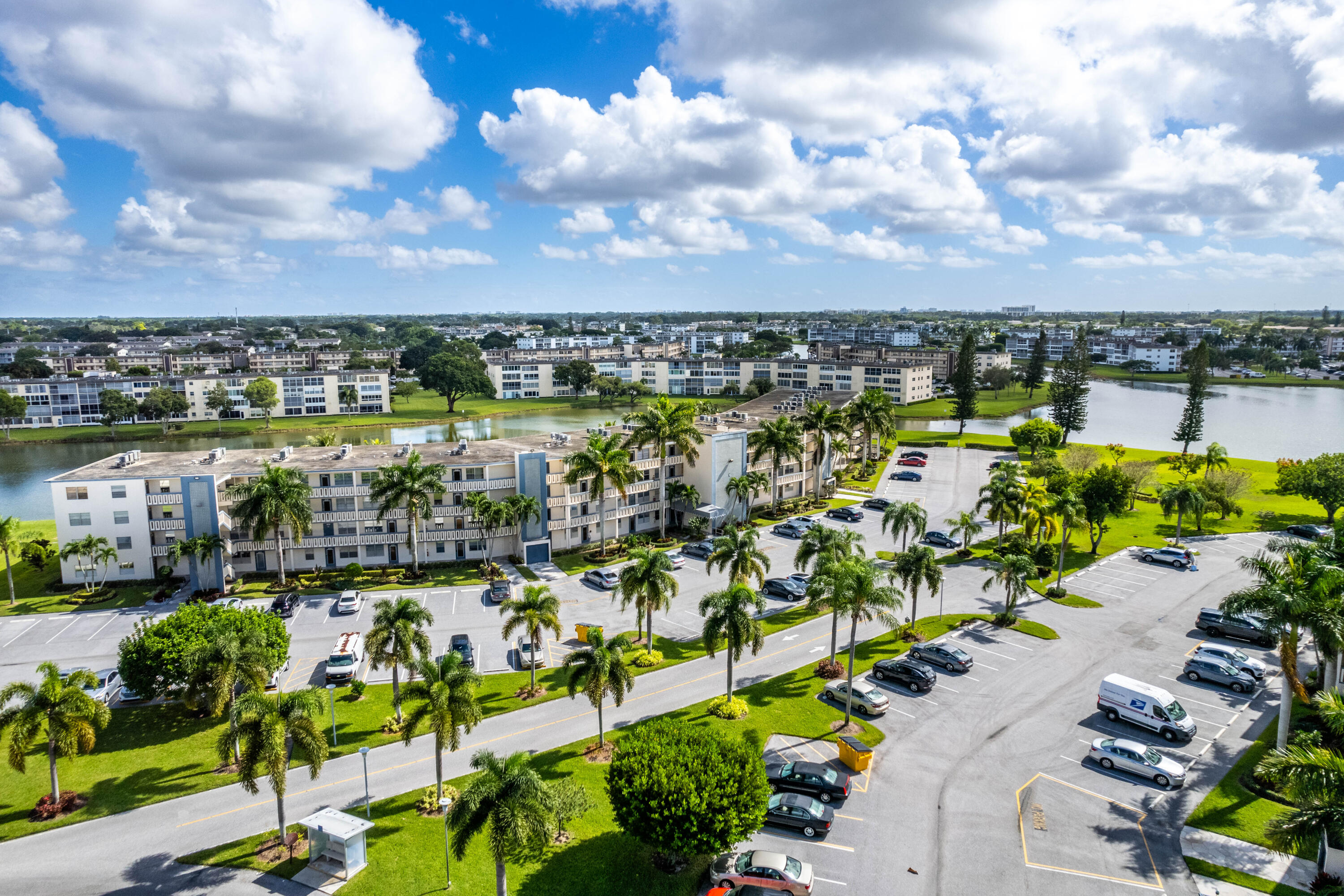 3051 Yarmouth C Boca Raton, FL 33434 - Photo 35 of 42 032-3051YARMOUTHC-BocaRaton-FL-33434-FUL