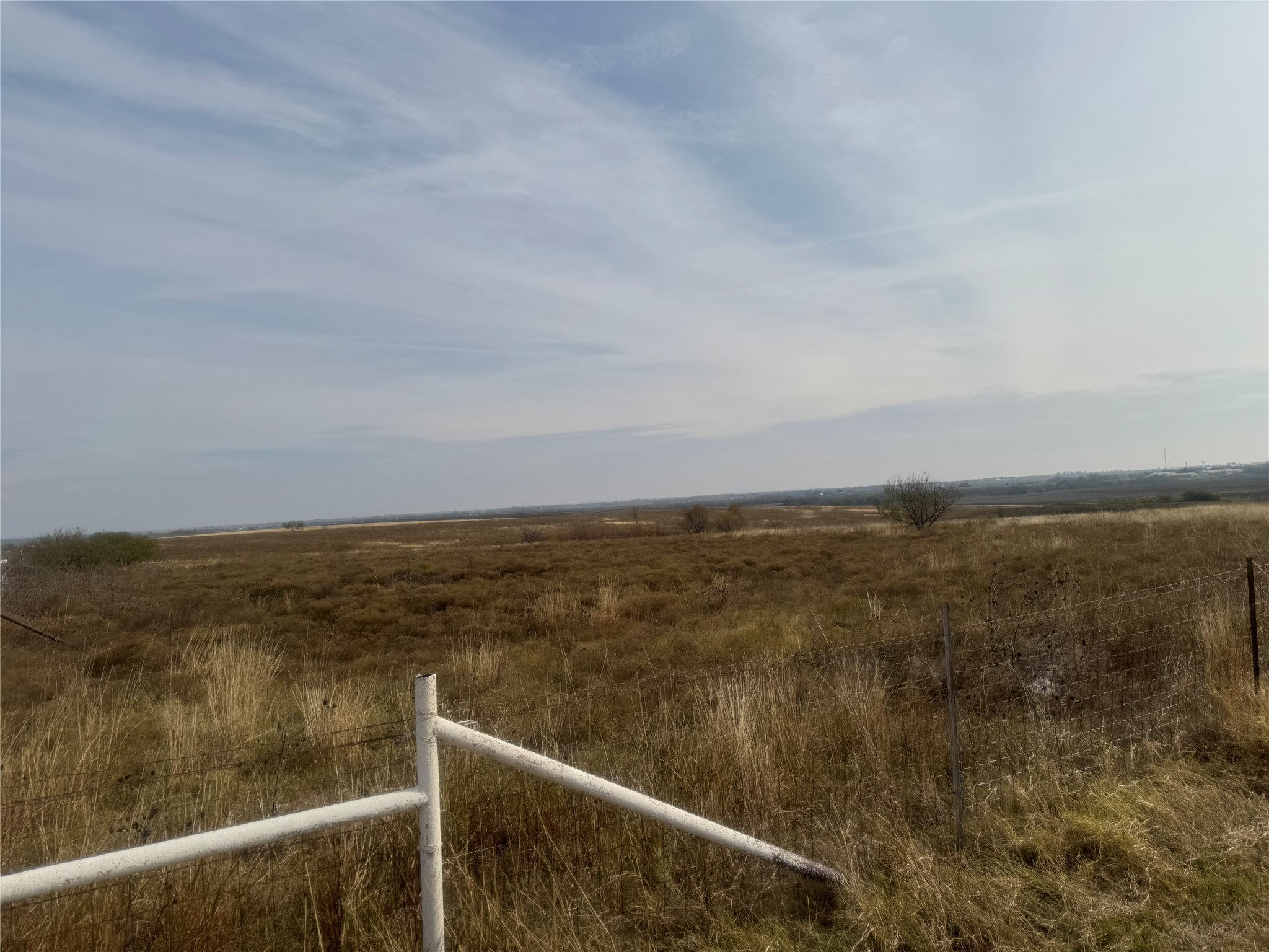 3220 County Road 3220 Penelope, TX 76676 - Photo 6 of 10 a view of city and lake