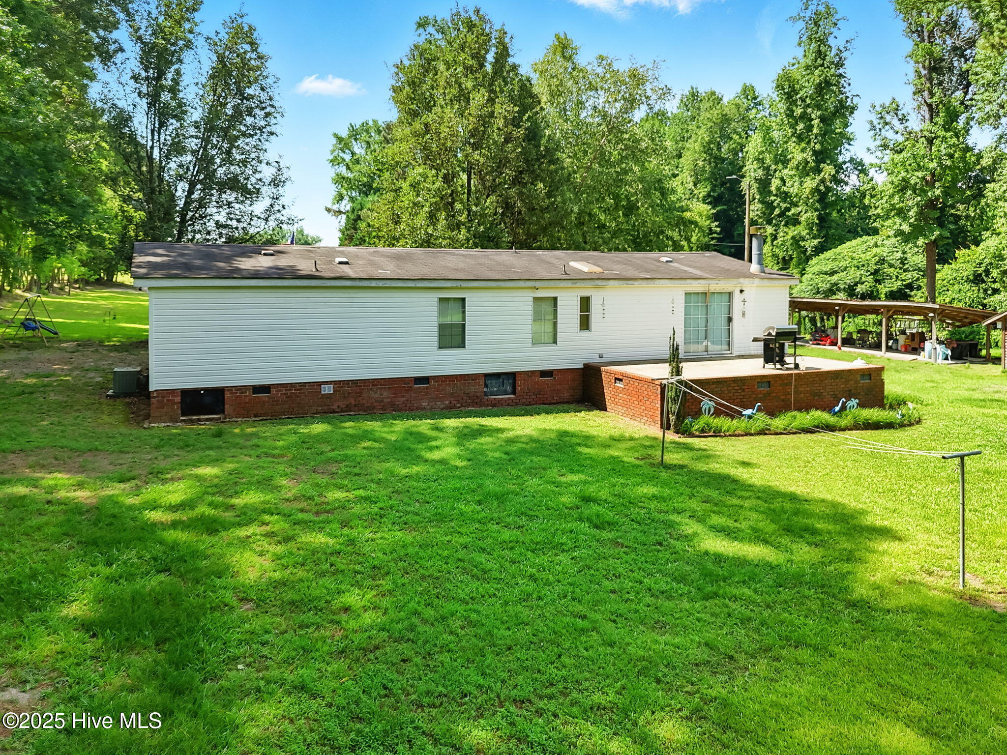 2620 Nahunta Road Pikeville, NC 27863 - Photo 14 of 33 15-web-or-mls-Photo_012