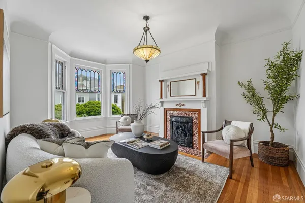 $2,185,000 | 3725 Sacramento Street, San Francisco, CA 94118