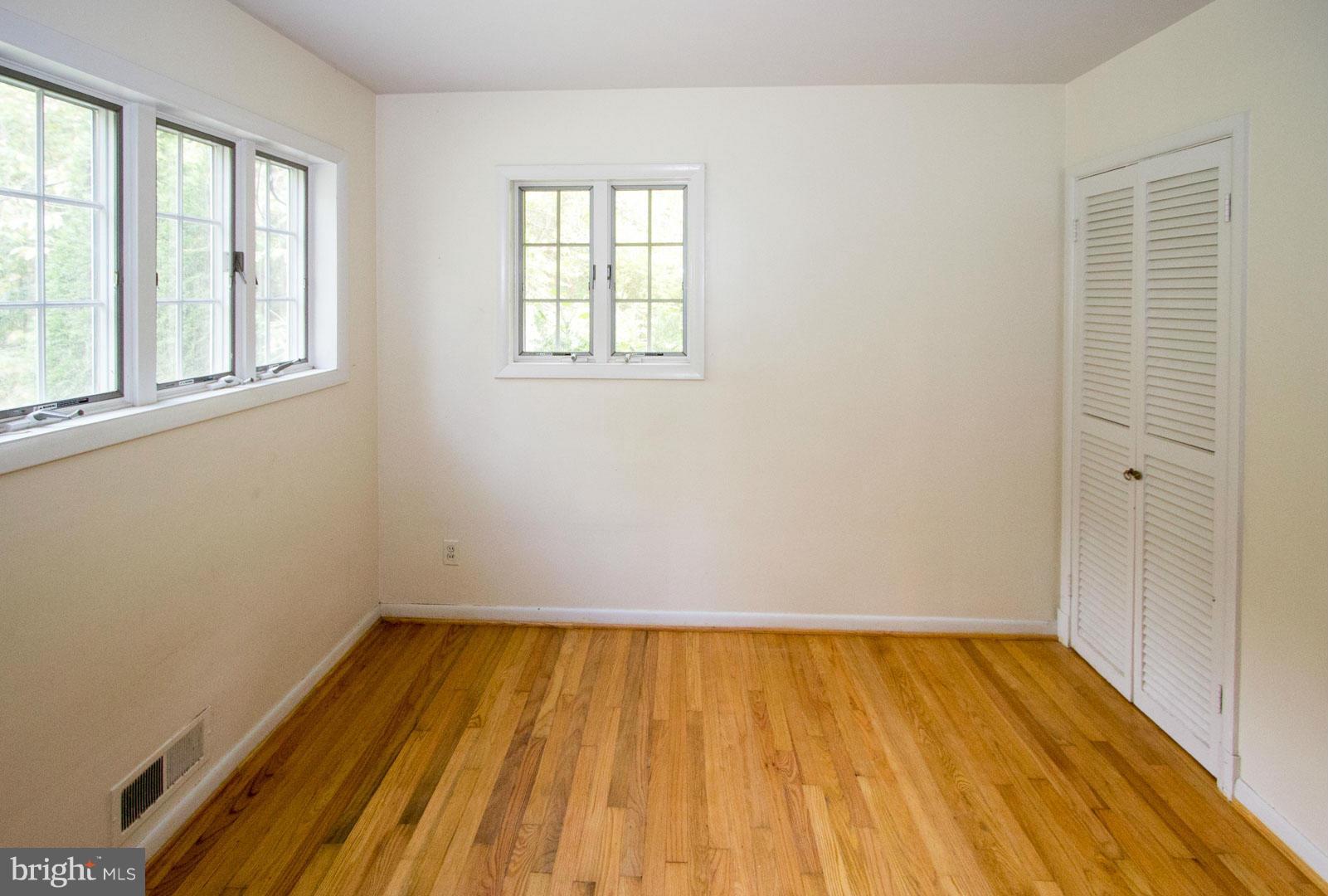 1852 Circle Road Ruxton, MD 21204 - Photo 12 of 22 Bedroom #2