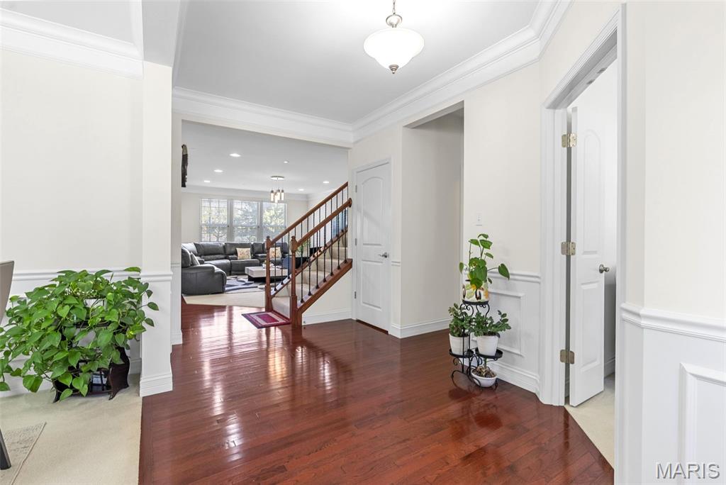 718 Savannah Crossing Way Chesterfield, MO 63017 - Photo 5 of 34