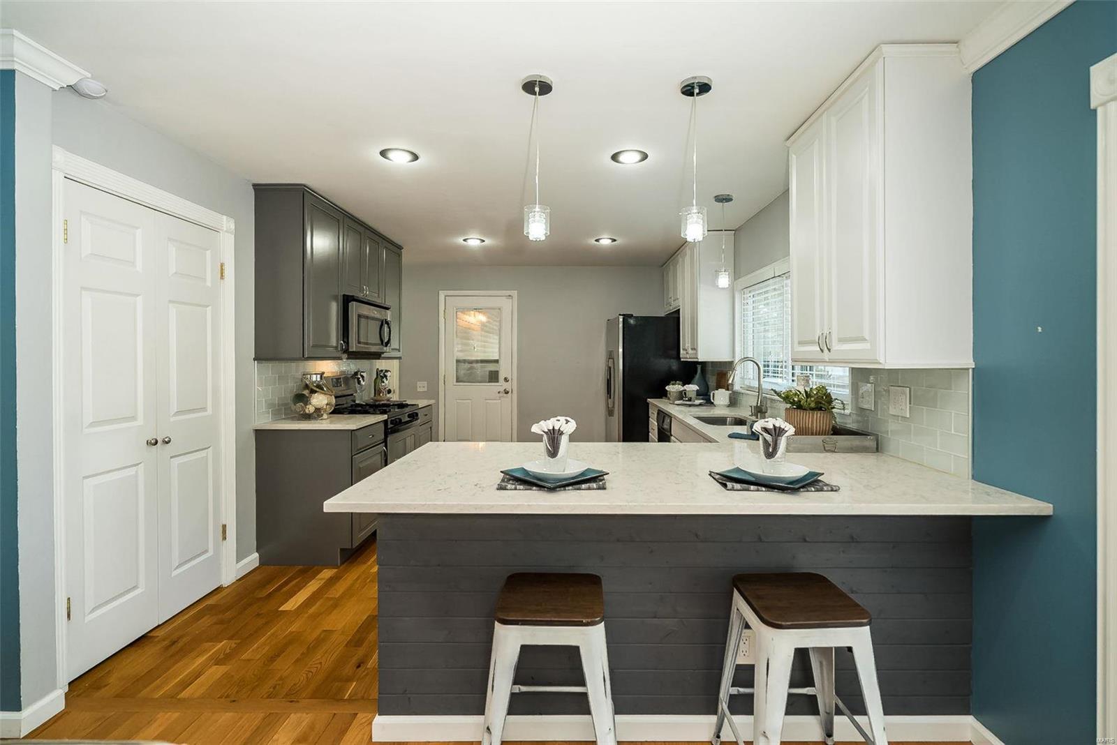 832 Ariege Drive St. Louis, MO 63141 - Photo 17 of 63