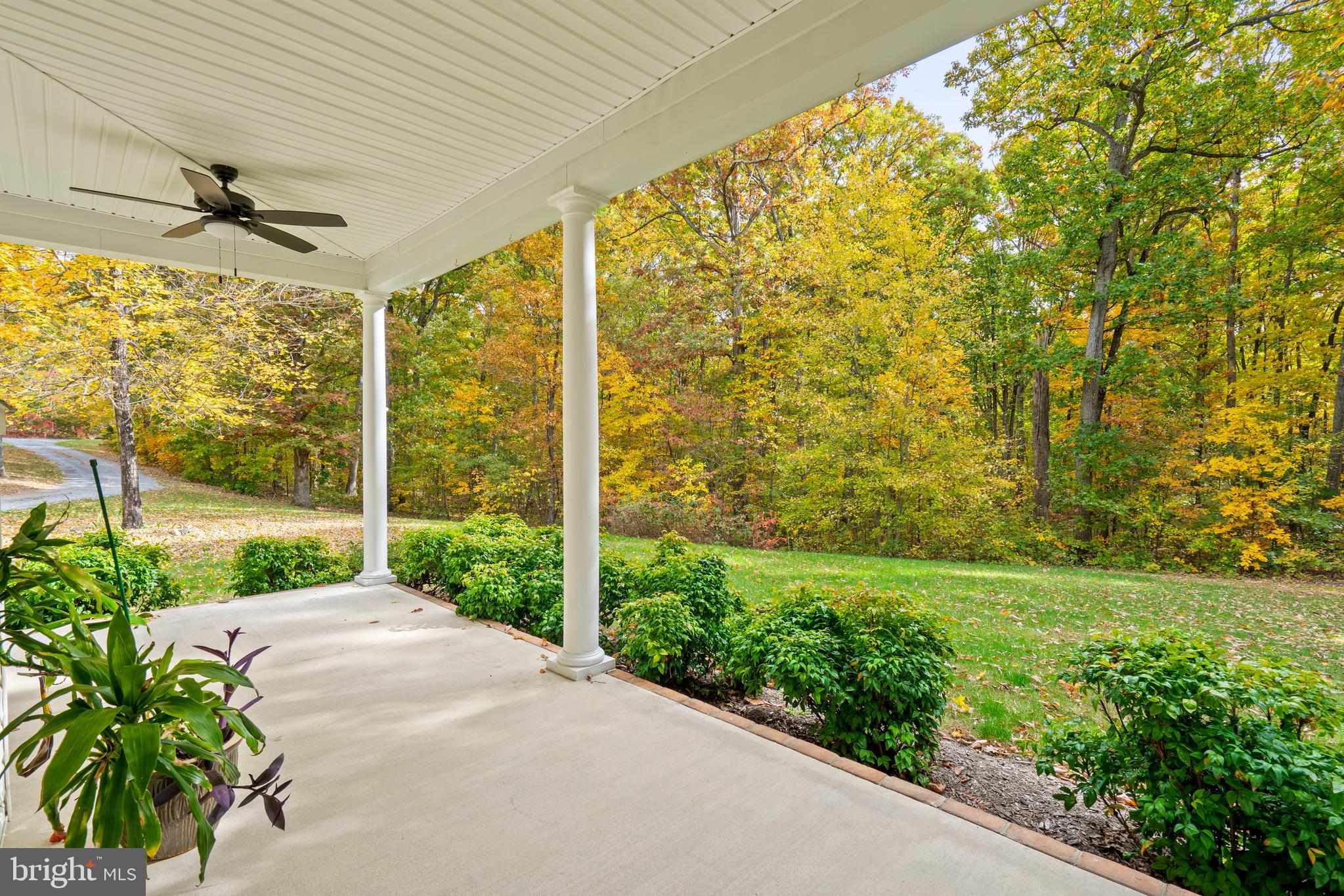 767 Fable Road Hedgesville, WV 25427 - Photo 2 of 27 Gallery Image 2