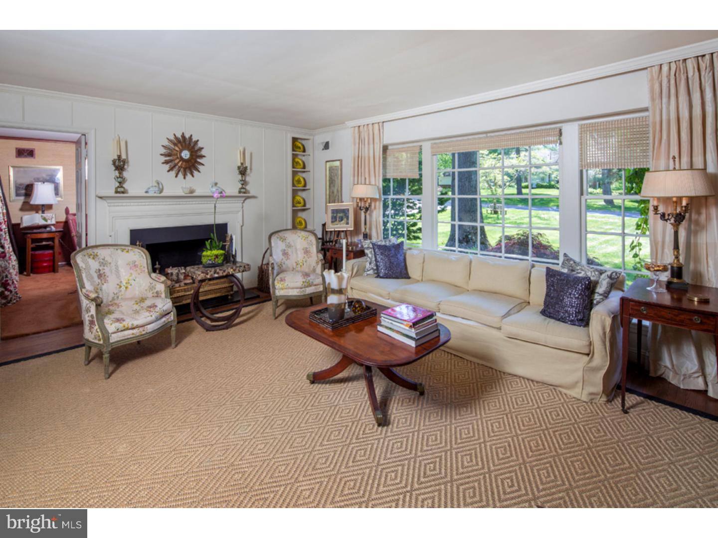 1213 Pinewood Road Villanova, PA 19085 - Photo 3 of 21