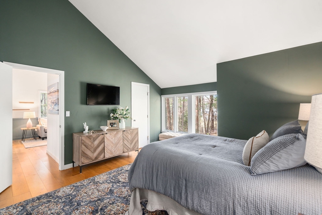 351 Silver Hill Road Concord, MA 01742 - Photo 12 of 37