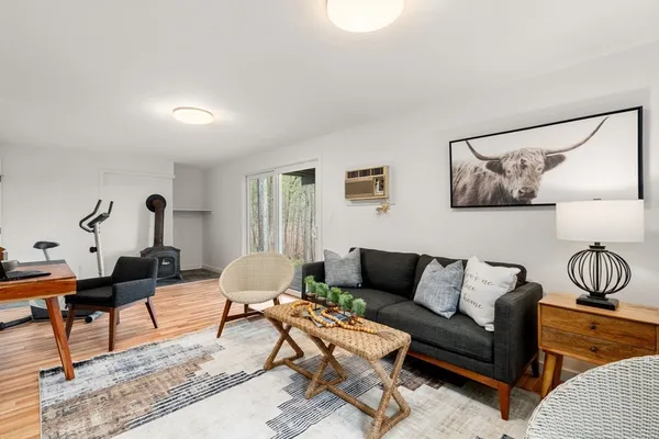 $1,325,000 | 351 Silver Hill Road, Concord, MA 01742