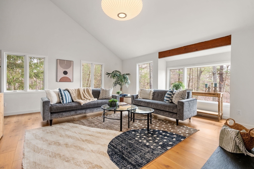 351 Silver Hill Road Concord, MA 01742 - Photo 3 of 37