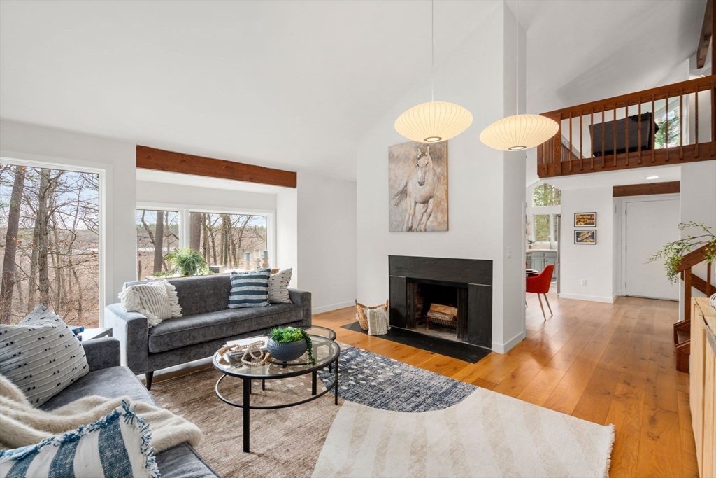 351 Silver Hill Road Concord, MA 01742 - Photo 9 of 37