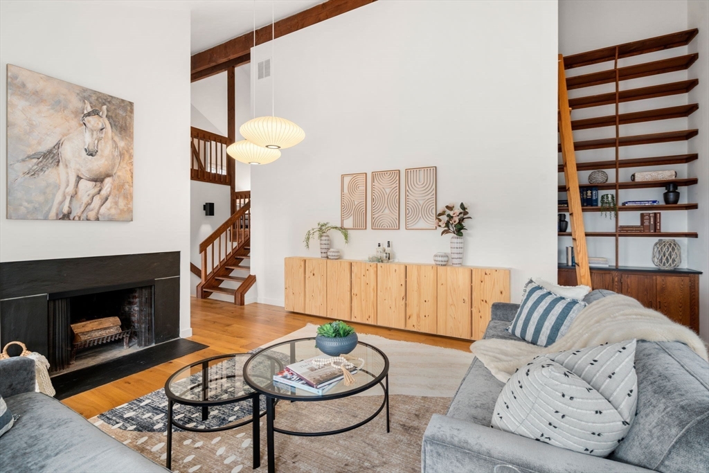 351 Silver Hill Road Concord, MA 01742 - Photo 10 of 37