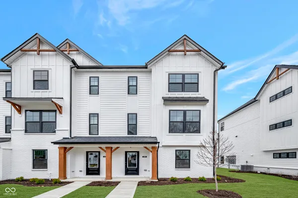 $343,990 | 4486 Yellowwood Avenue, Brownsburg, IN 46112