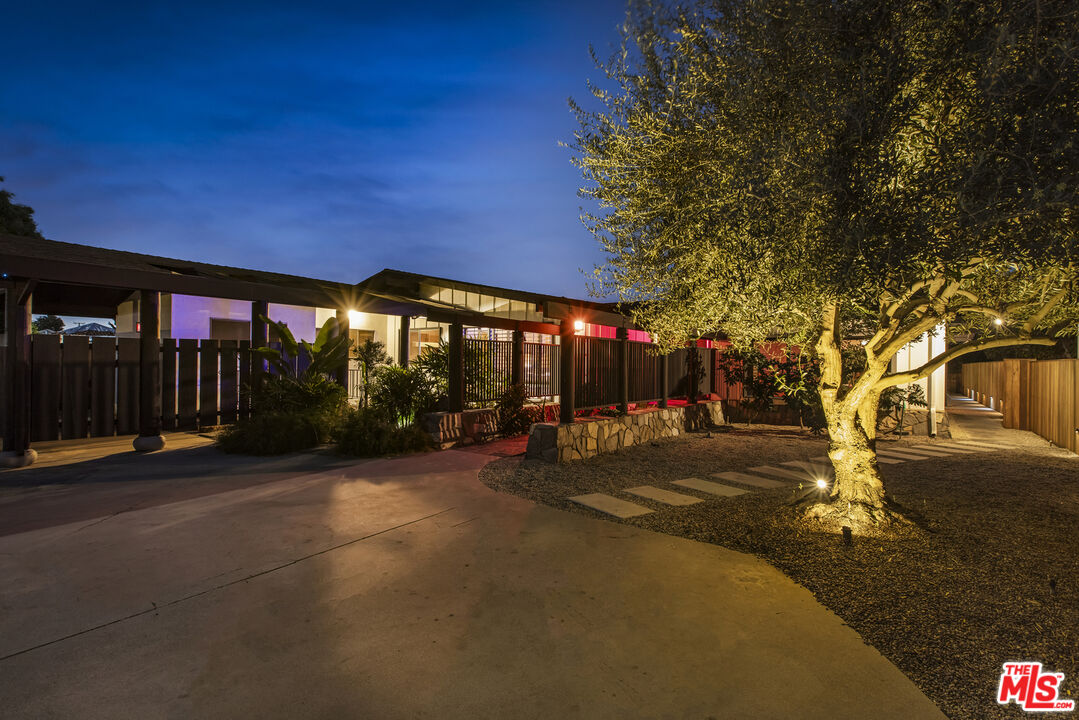 9440 Gallatin Road Downey, CA 90240 - Photo 53 of 55 a view of a street with a building in the background