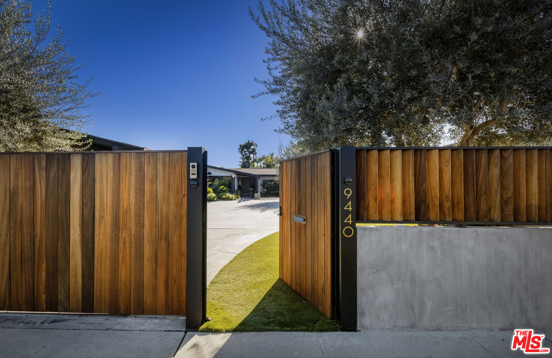 9440 Gallatin Road Downey, CA 90240 - Photo 55 of 55 a view of backyard with tub and trees