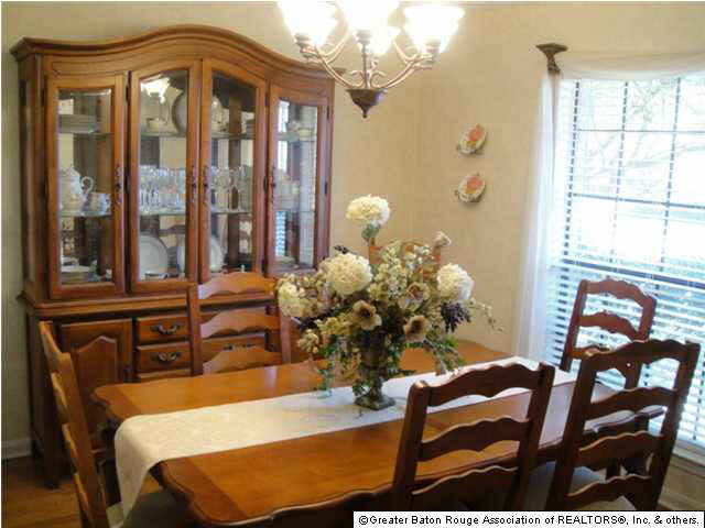 5425 Highland Ridge Drive Baton Rouge, LA 70817 - Photo 8 of 16 Gallery Image 8