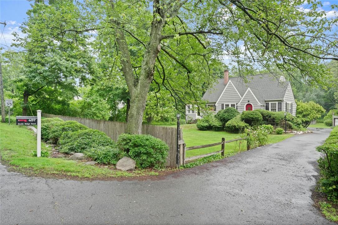 457 Smith Ridge Road South Salem, NY 10590 - Photo 1 of 1 Welcome to 457 Smith Ridge Road.