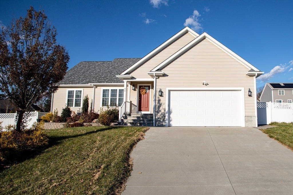 84 Highland Farm Road Fall River, MA 02720 - Photo 3 of 27 Gallery Image 3