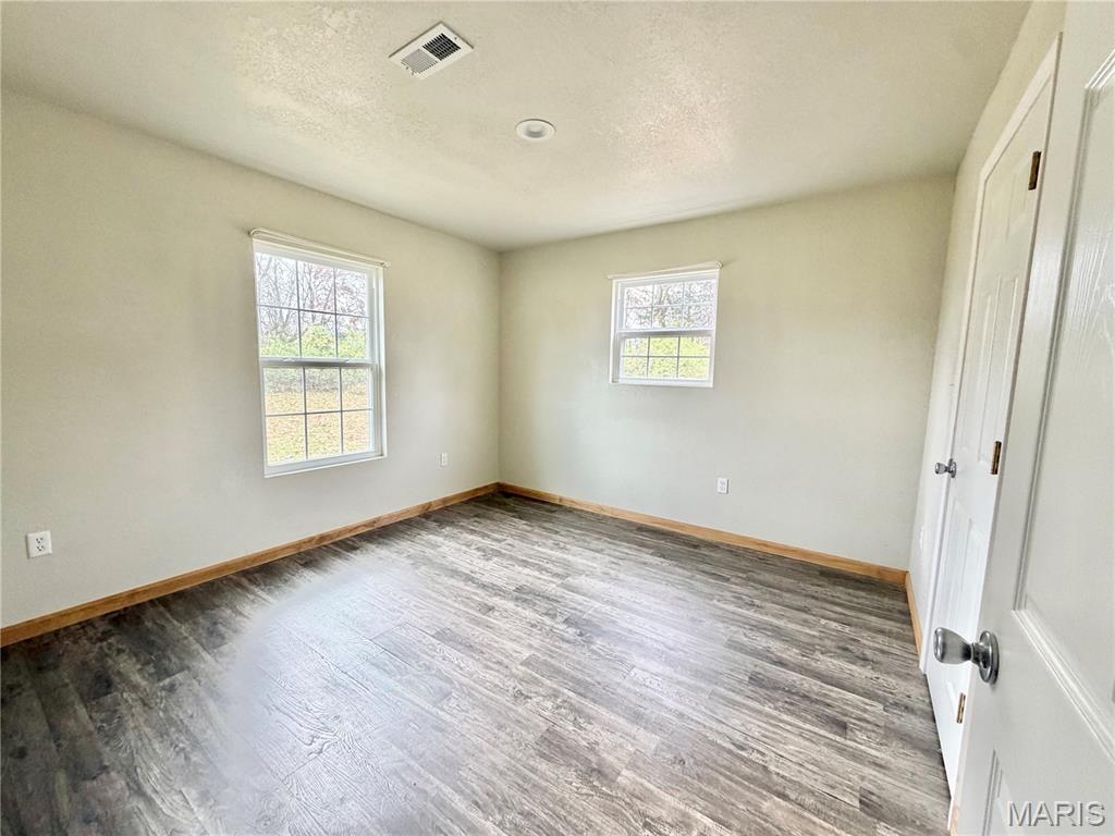 307 Walnut Street Bellflower, MO 63333 - Photo 14 of 20