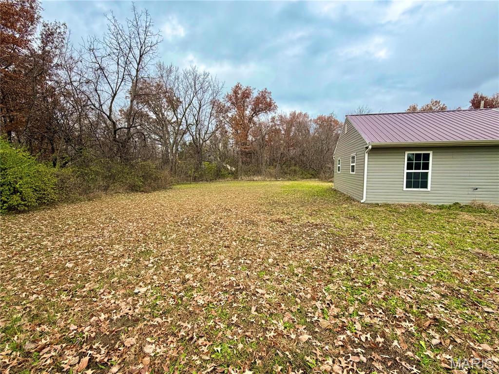 307 Walnut Street Bellflower, MO 63333 - Photo 7 of 20