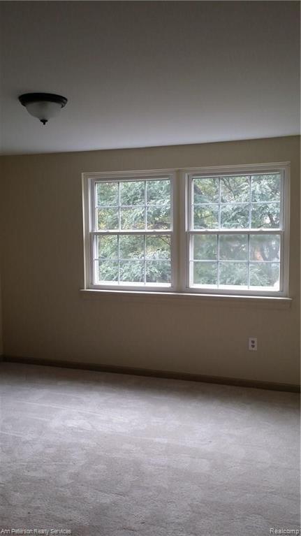 661 Ten Point Drive Rochester Hills, MI 48309 - Photo 39 of 43