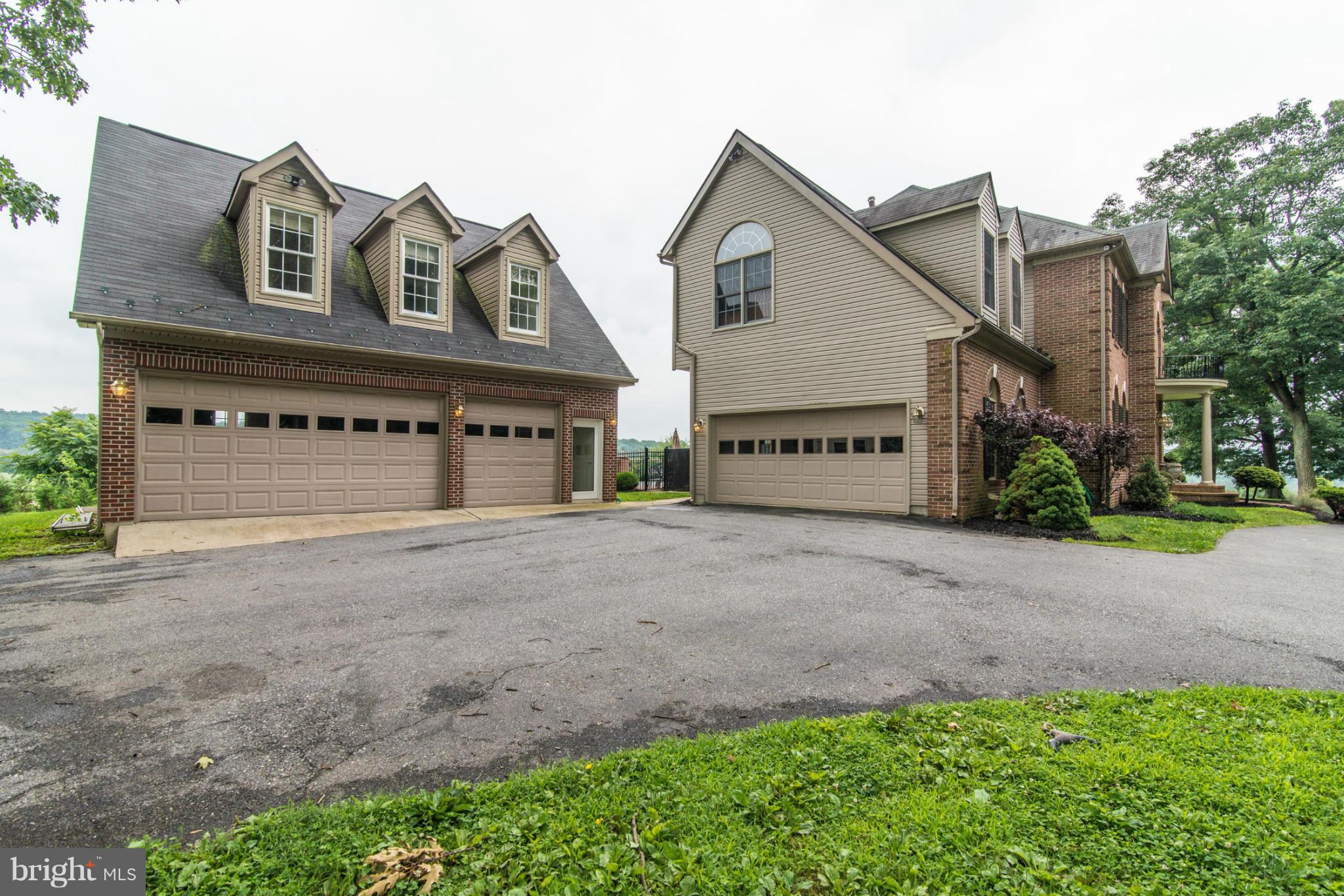12485 Jesse Smith Road Mount Airy, MD 21771 - Photo 4 of 30 Exterior (General)