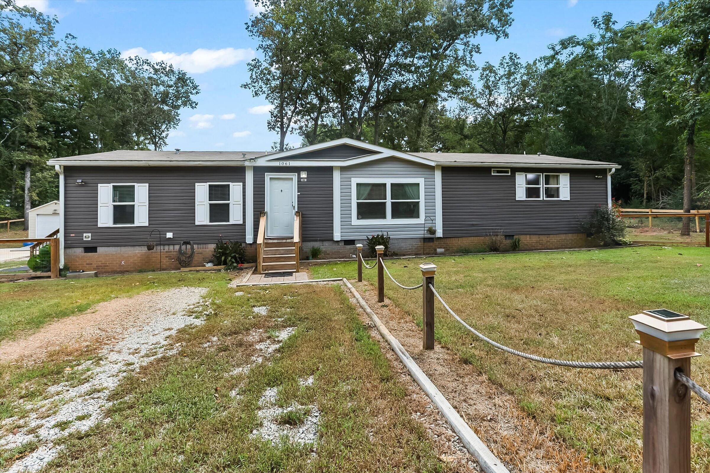 1061 Outaways Road Aiken, SC 29803 - Photo 2 of 47 Gallery Image 2