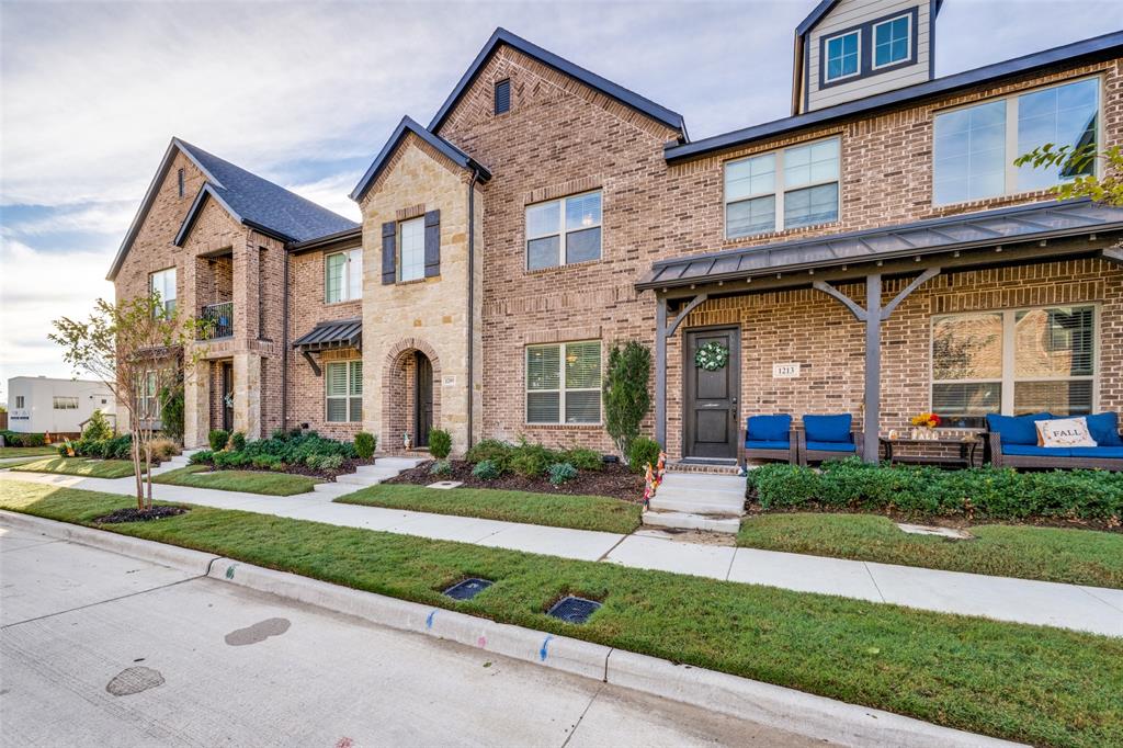 1209 Casselberry Drive, Flower Mound, TX 75028 Compass