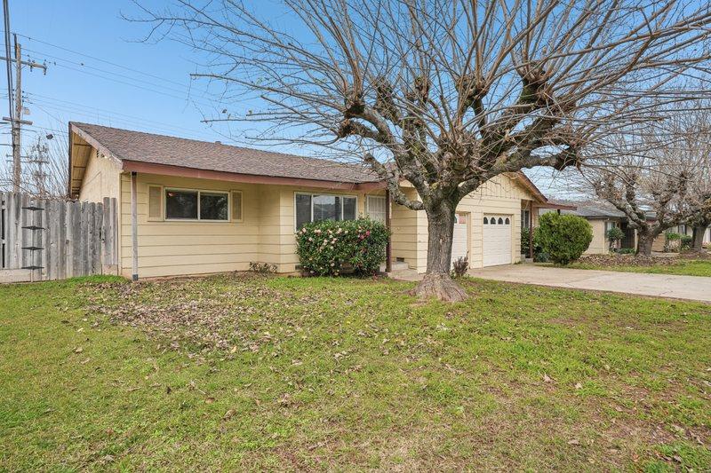 2753 Lerwick Road Sacramento, CA 95821 - Photo 1 of 32