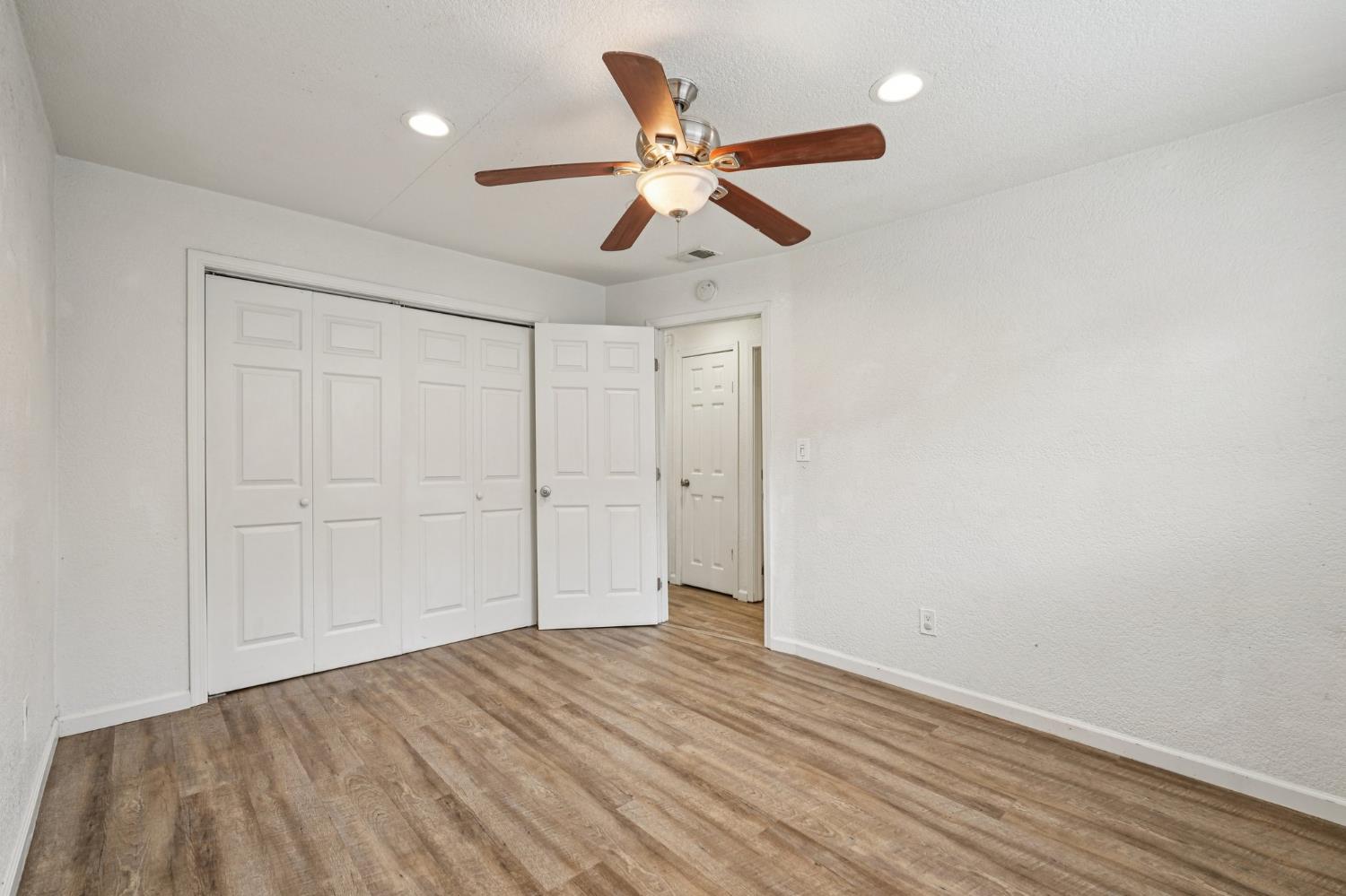 2753 Lerwick Road Sacramento, CA 95821 - Photo 12 of 32