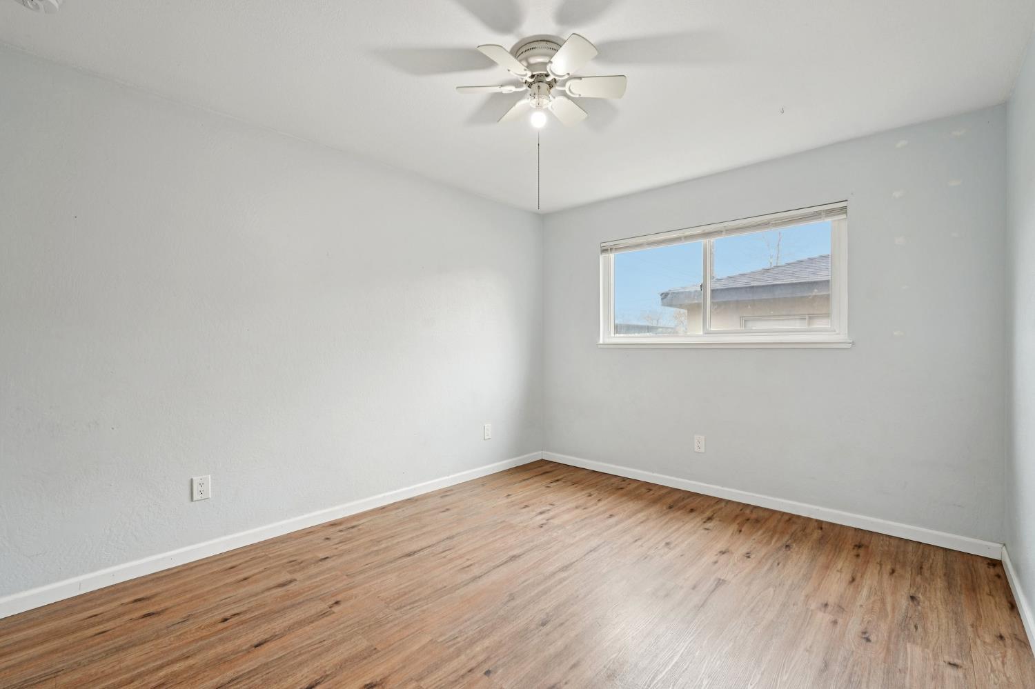 2753 Lerwick Road Sacramento, CA 95821 - Photo 25 of 32