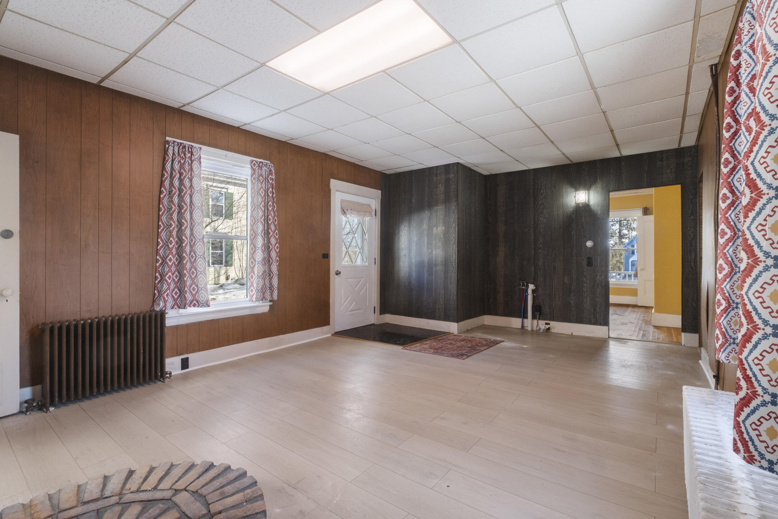 18 Maple Street Skowhegan, ME 04976 - Photo 19 of 64 19_18 mpale st - interior-46