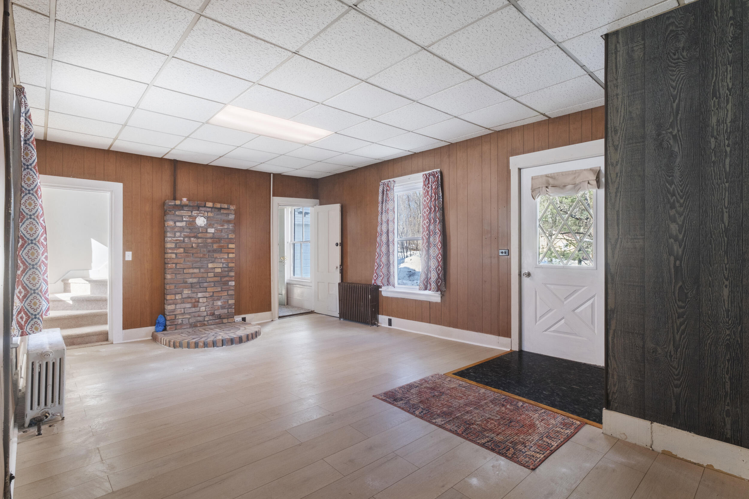 18 Maple Street Skowhegan, ME 04976 - Photo 20 of 64 20_18 mpale st - interior-45